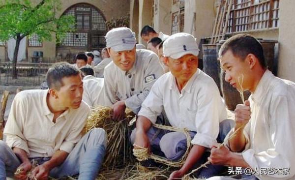 很多年輕人已經不知道他的名字，1944年毛主席發表的《為人民服務》，便是為這個29歲的青年而作