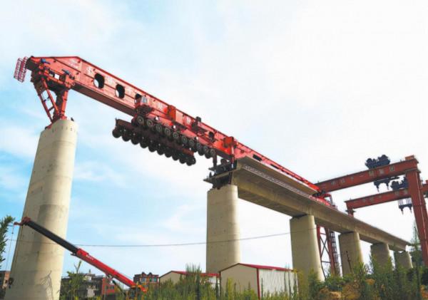 再次重新整理世界紀錄!中國造出千噸級架橋機,美國抱重金來求購 再次重新整理世界紀錄!中國造出千噸級架橋機,美國抱重金來求購