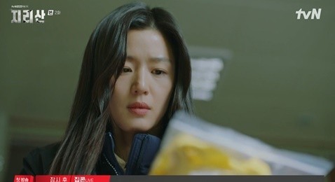 全智賢朱智勳新劇《智異山》創收視新高 全智賢朱智勳新劇《智異山》創收視新高