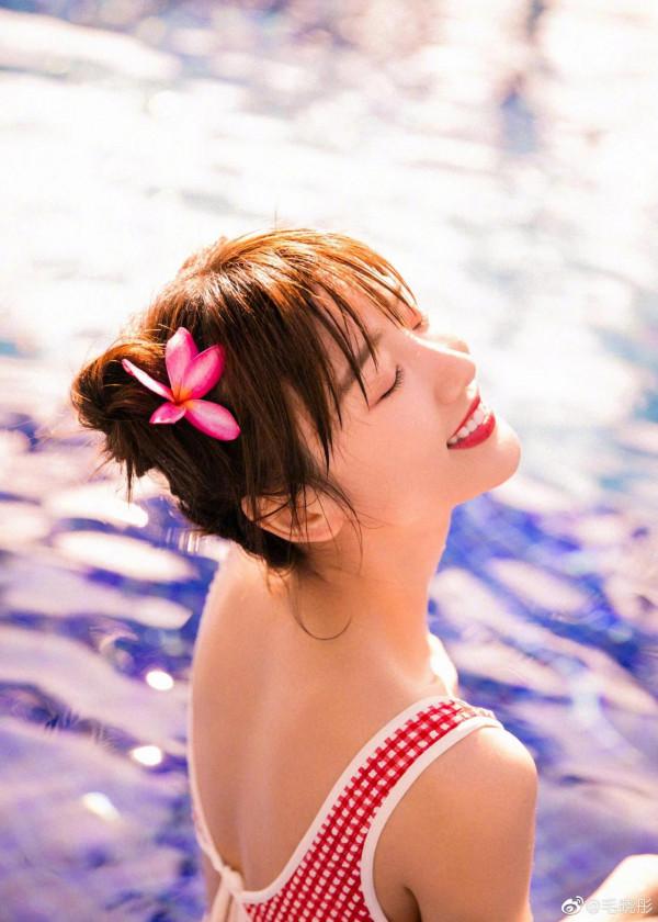 甜美小公主 毛曉彤