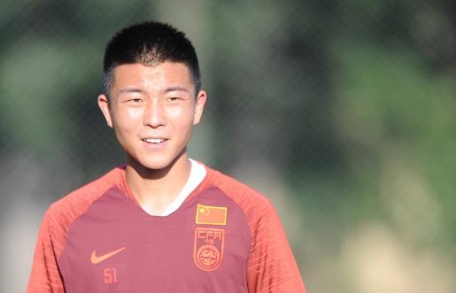 上港未來引援或鎖定新武磊，本賽季中超表現不俗，值得球隊考慮