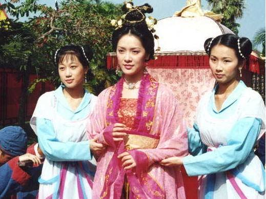 推薦15部頂級宮鬥劇給大家，部部收視率高，百看不厭