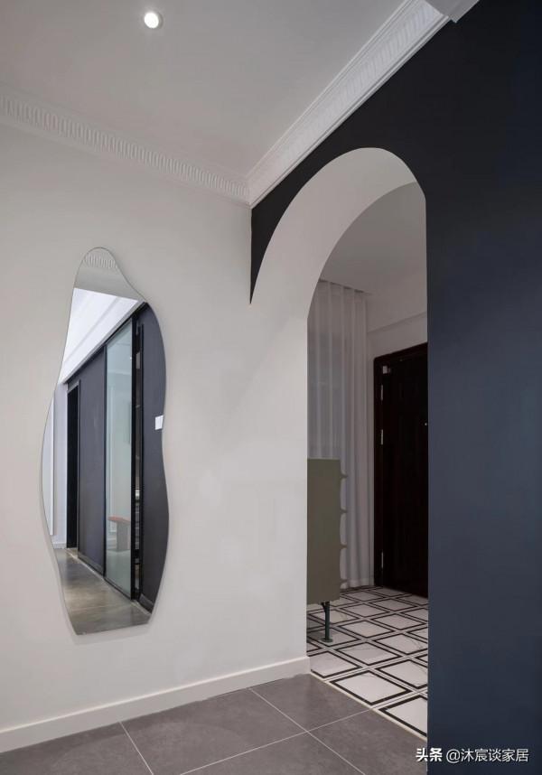 他們的婚房佈置得好甜蜜，處處瀰漫著浪漫的氣息，看完真的好舒服