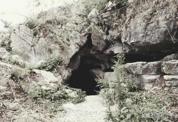 45年&comma;南京獵戶上山打獵&comma;意外發現洞內秘密&comma;嚇得連忙求助當地政府