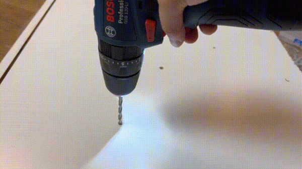 家庭工具一套足矣，博世 GSB120 鋰電鑽套裝