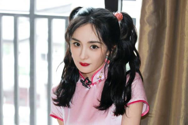 “狐狸美人”楊冪的升級打怪史，小說都不敢這麼寫