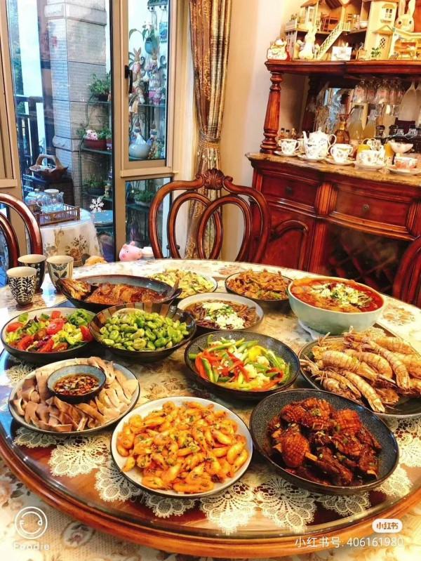 作為減肥人士,中秋節到底該不該吃月餅,該怎麼吃呢? 作為減肥人士,中秋節到底該不該吃月餅,該怎麼吃呢?