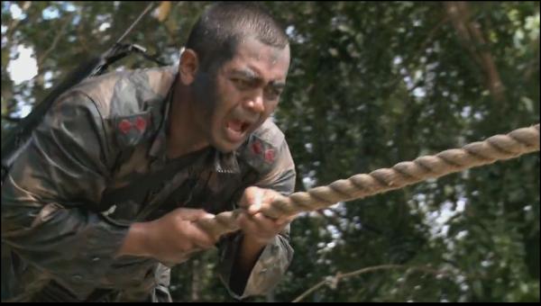 淘汰率最高的特種兵訓練:吃蝸牛都是幸福的,用身體喂蚊子太殘忍 淘汰率最高的特種兵訓練:吃蝸牛都是幸福的,用身體喂蚊子太殘忍