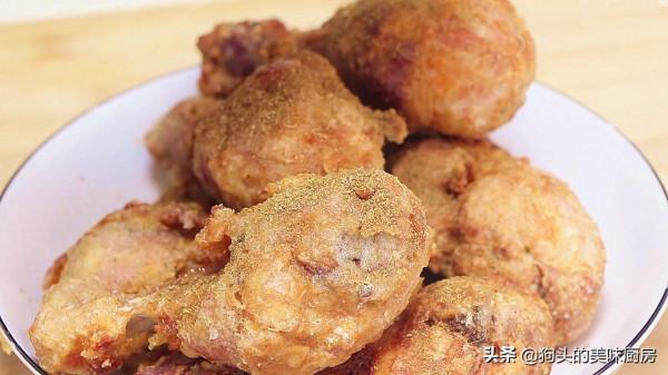 7個雞腿裡面倒入1瓶牛奶,沒想到這麼香,外酥裡嫩,太解饞了 7個雞腿裡面倒入1瓶牛奶,沒想到這麼香,外酥裡嫩,太解饞了