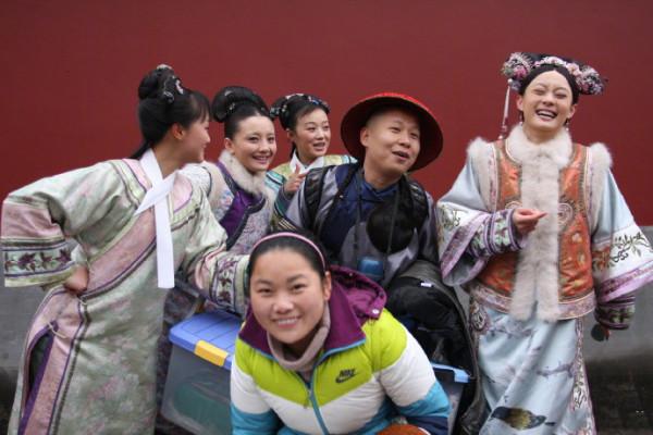 《甄嬛傳》開播10週年,譚松韻等發文紀念,男一號陳建斌保持沉默 《甄嬛傳》開播10週年,譚松韻等發文紀念,男一號陳建斌保持沉默