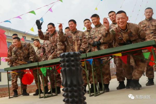 視點｜2022年&OpenCurlyDoubleQuote;春節軍列&rdquo;真暖