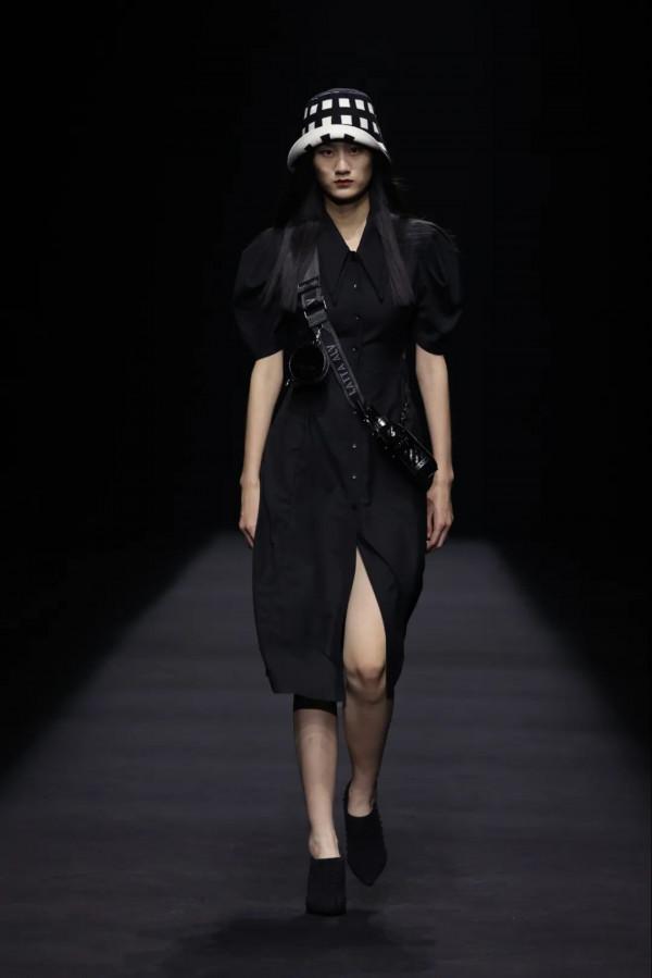 時尚密探：XIARAN2022春夏系列