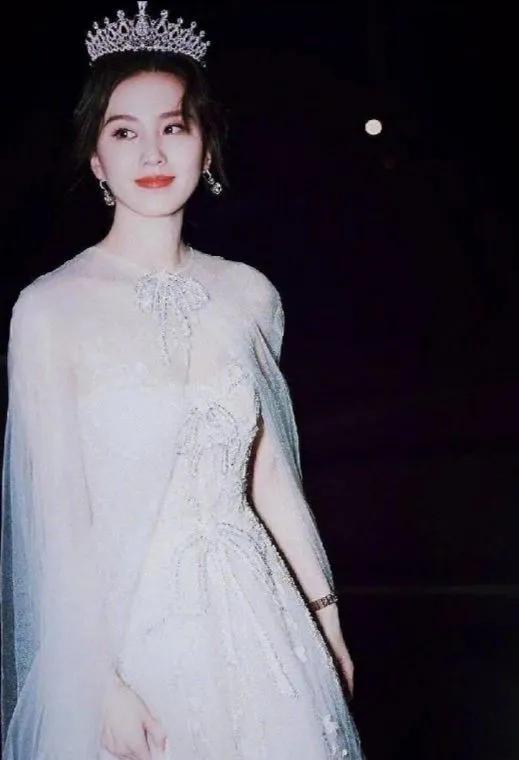 氣質這一塊，劉亦菲拿捏的妥妥的