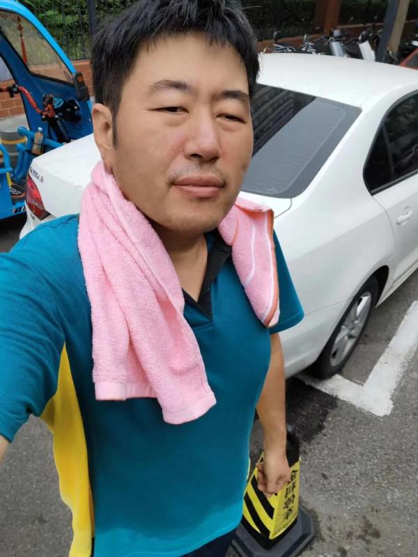 曾經的郵政EMS投遞員