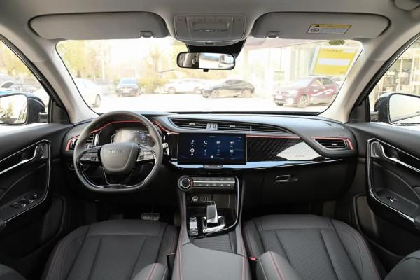 10萬內1.5T+190匹馬力效能SUV，東風風神AX7馬赫版年輕人首選？