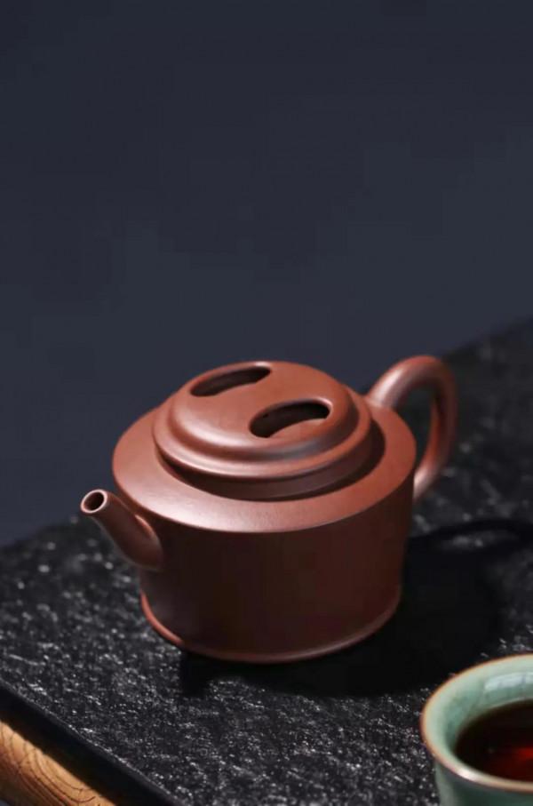 直筒牛蓋壺，紫泥