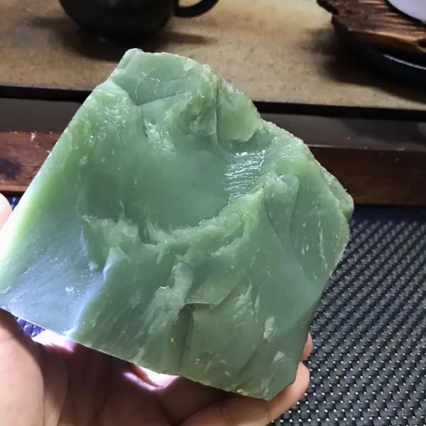 「凡刻」“問”一把石瓢玉“壺”