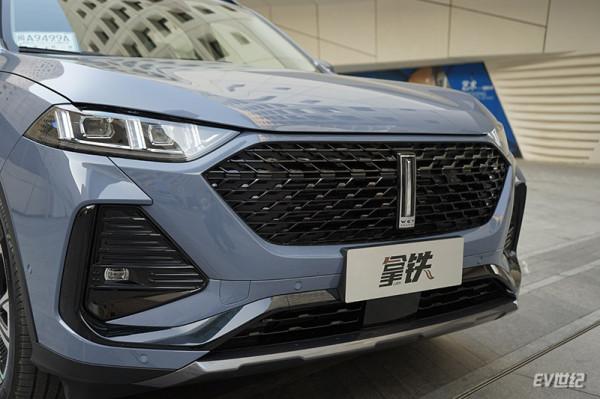 動力絲滑又兼具品質感和舒適度 試駕WEY拿鐵