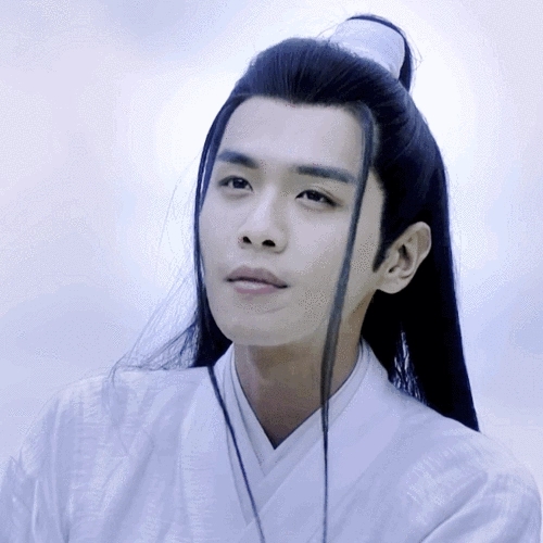 肖戰《玉骨遙》固然仙氣飄飄，就陣容來看這4部劇或是最強勁敵