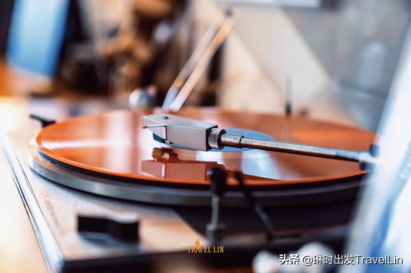 藏在民宿裡的黑膠唱片博物館:莫干山橙月 藏在民宿裡的黑膠唱片博物館:莫干山橙月