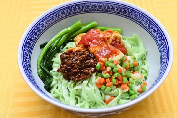 陝西菠菜面的製作方法 陝西菠菜面的製作方法