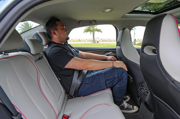 比亞迪驅逐艦05內飾解析 全方位年輕化