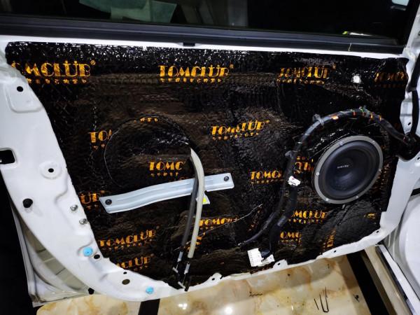 車載喇叭換裝-起亞K5高性價比汽車音響改裝作業 車載喇叭換裝-起亞K5高性價比汽車音響改裝作業