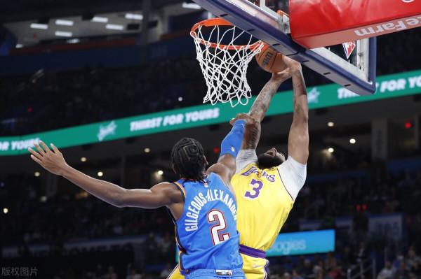 湖人或交易威少,沃格爾受質疑!公牛悍將受傷,庫裡莫蘭特創紀錄 湖人或交易威少,沃格爾受質疑!公牛悍將受傷,庫裡莫蘭特創紀錄