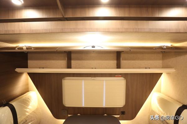 國六3.0T+8AT！C本可開超大空間房車，實拍亞特尊領ST