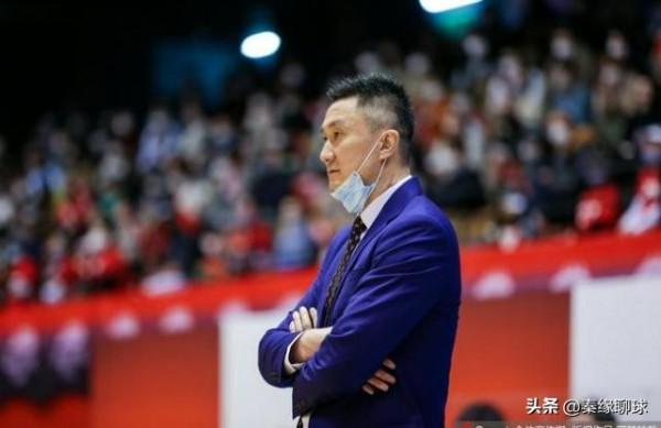 強強對話，廣東略勝一籌！廣廈想贏球，胡金秋和外援需爆發