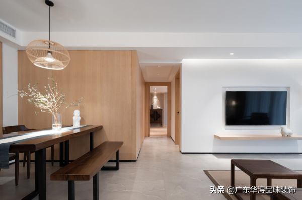 140㎡的都市大平層，你想不到的新中式設計，也可以走極簡風