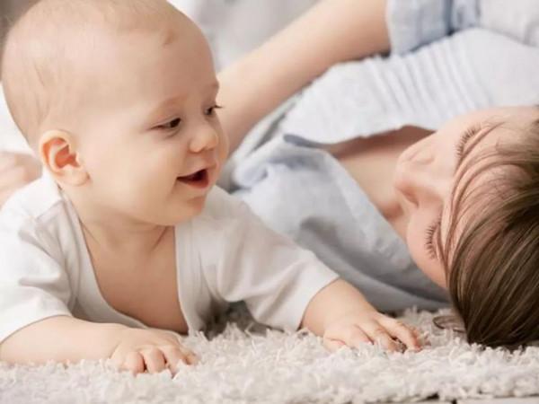 有的寶寶4個月就長牙，有的要到1歲以後，為啥時間會差這麼多