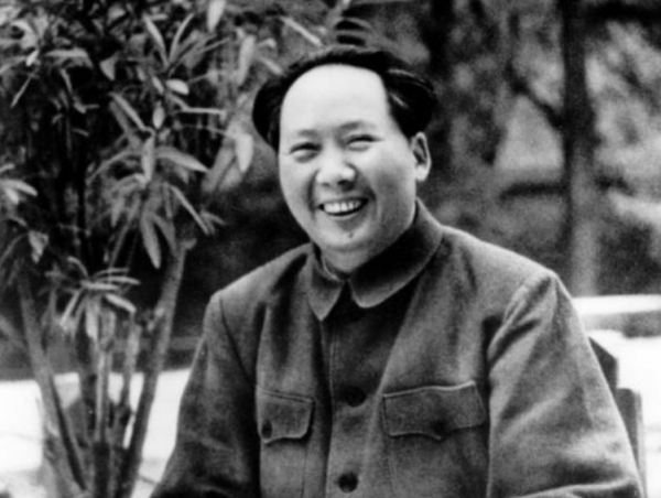 1949年，葉劍英提議把中南海作為中央辦公地點，毛澤東為何不同意