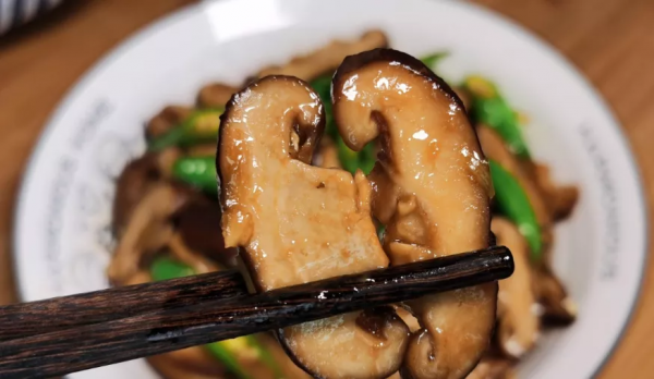 冬季必吃的“3果3菜3肉”,吃得多瘦的快,避免冬季脂肪堆積 冬季必吃的“3果3菜3肉”,吃得多瘦的快,避免冬季脂肪堆積