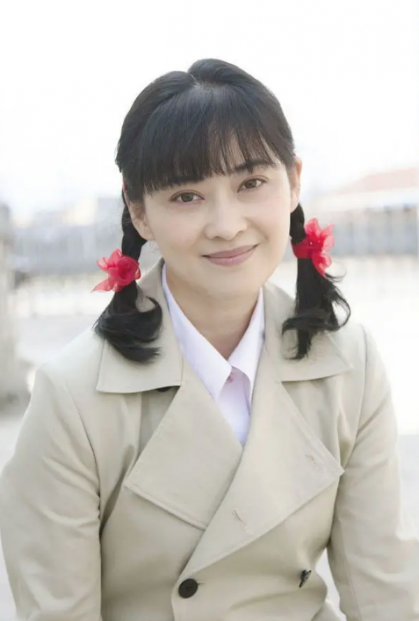 影視圈迎來40+姐姐復出熱潮,下一個翻紅的會是誰? 影視圈迎來40+姐姐復出熱潮,下一個翻紅的會是誰?