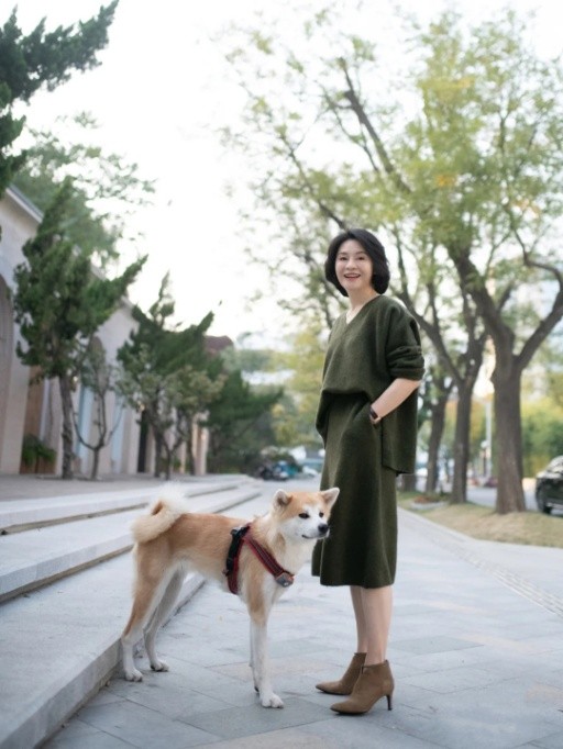 年過50的女人,建議少穿運動鞋!今年秋季流行這4雙鞋,好美 年過50的女人,建議少穿運動鞋!今年秋季流行這4雙鞋,好美