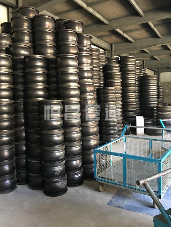 法蘭式傳力接頭在管道中有哪些特點？