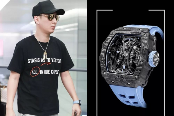 扒一扒&OpenCurlyDoubleQuote;國民老公&rdquo;王思聰的表 &vert; 原來他只追求買不到的超級限量款