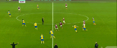 3-2，曼城攔路虎大爆發，10分鐘連入2球，切爾西死敵被打回原形