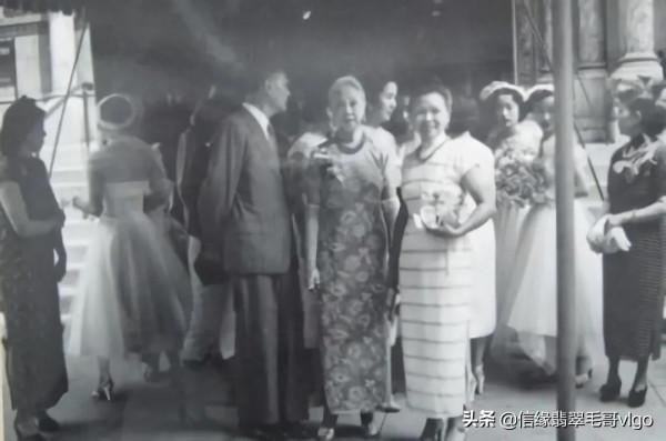 末代皇帝偷出的頂級翡翠，一件拍出690萬，另一條拍出2000多萬