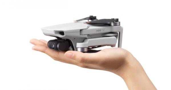 新年禮物怎麼選？四款高顏值實用不吃灰的數碼清單，照著買準沒錯