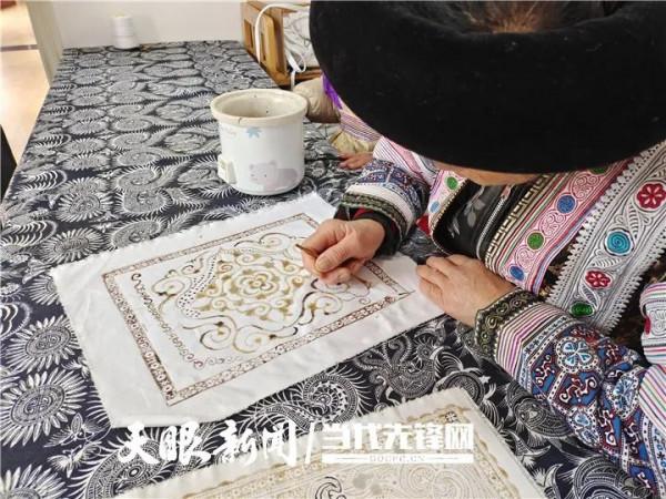 2021共舞長江經濟帶丨取一支生態畫筆，繪一幅化屋新圖景