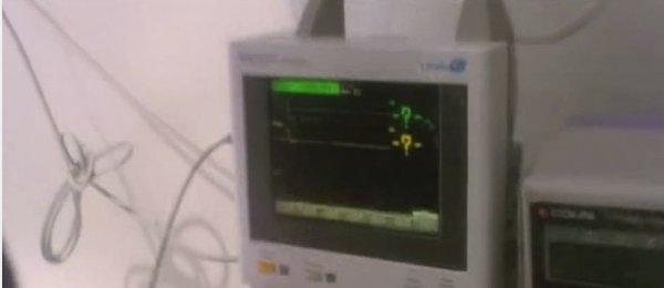 煙飛煙滅：全香港頂級的明星陣容零片酬出演張國榮導演的電影