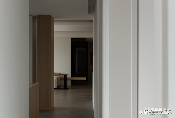 成都夫妻160㎡的家,堅持全屋打滿櫃子,效果不是一般的實用大氣 成都夫妻160㎡的家,堅持全屋打滿櫃子,效果不是一般的實用大氣