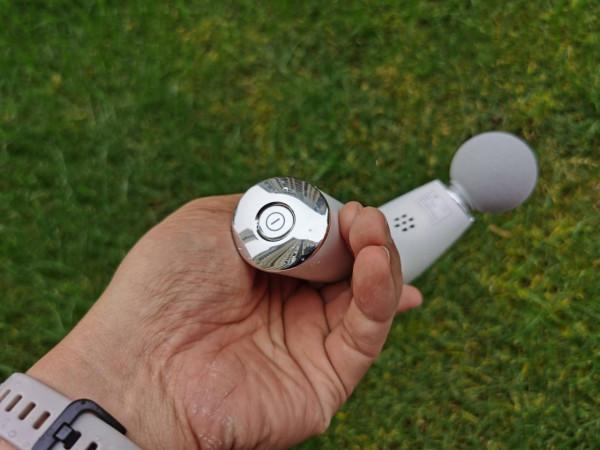 榮耀親選筋膜槍測評，熱敷功能超給力，女友用過就霸佔了