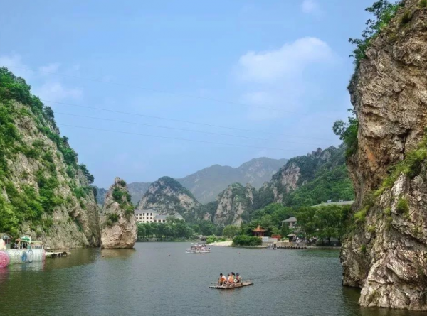 遼寧絕美的避暑仙境,面積是西湖的2倍,號稱是“遼南小桂林” 遼寧絕美的避暑仙境,面積是西湖的2倍,號稱是“遼南小桂林”