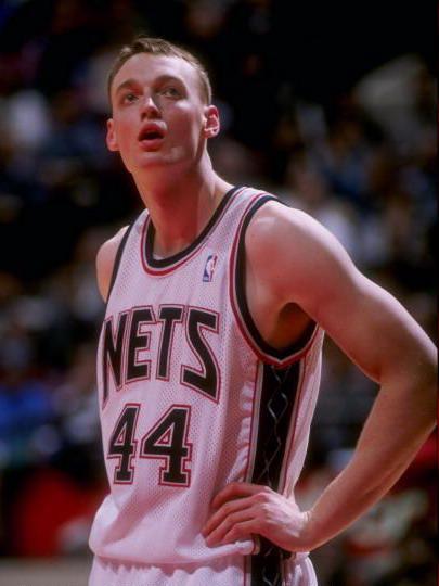 麥迪是97年首輪9號秀，當年順位在他之前的8人最終成就如何？