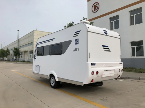 實用又好用，小巧而精巧——迷野420新款拖掛房車