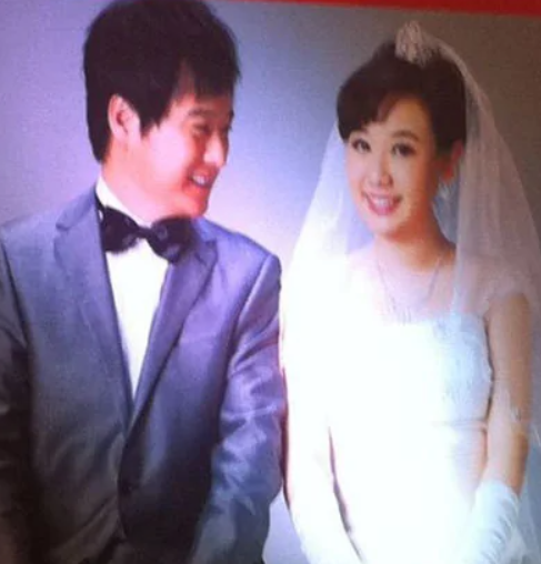 童星關凌罕曬二胎，母女倆長相像複製貼上，曾因賤養女兒感到愧疚