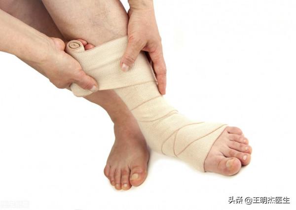 腿腳麻木冰冷,可能是下肢血管堵塞了!教你幾招還你一雙暖腳 腿腳麻木冰冷,可能是下肢血管堵塞了!教你幾招還你一雙暖腳